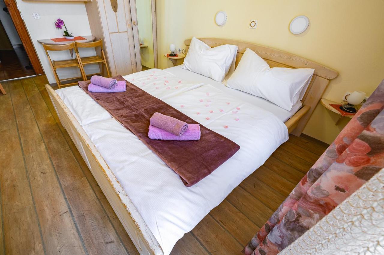Slovenian Traditional Guest House Begunje na Gorenjskem Kamer foto