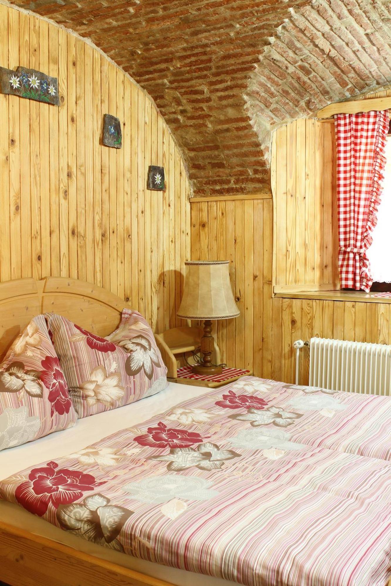 Slovenian Traditional Guest House Begunje na Gorenjskem Buitenkant foto